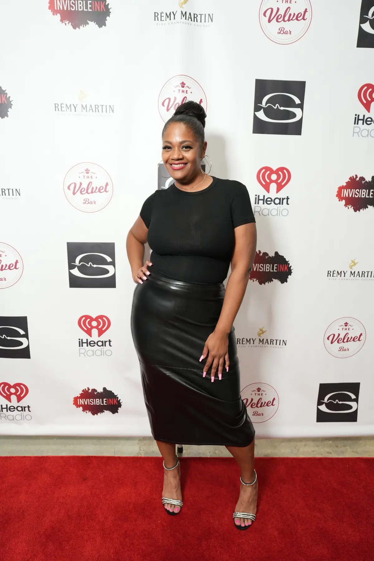 Carmen Simmons at the Violet Carpet event